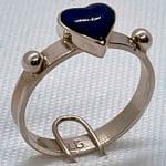 Anillo juvenil lola corazón lapislázuli