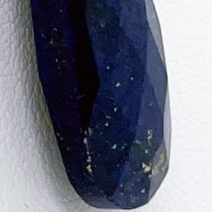 Colgante gota en piedra tallada facetada 4,0 x 2,0 cms en lapislázuli
