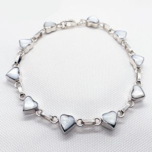 Pulsera módulo simple reversible corazón en lapislázuli y madre perla