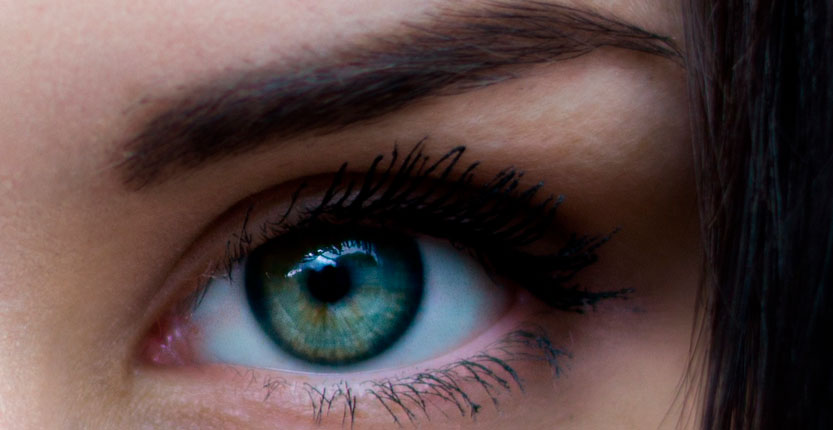 You are currently viewing Extensión de Pestañas Una a Una + Perfilado de Cejas